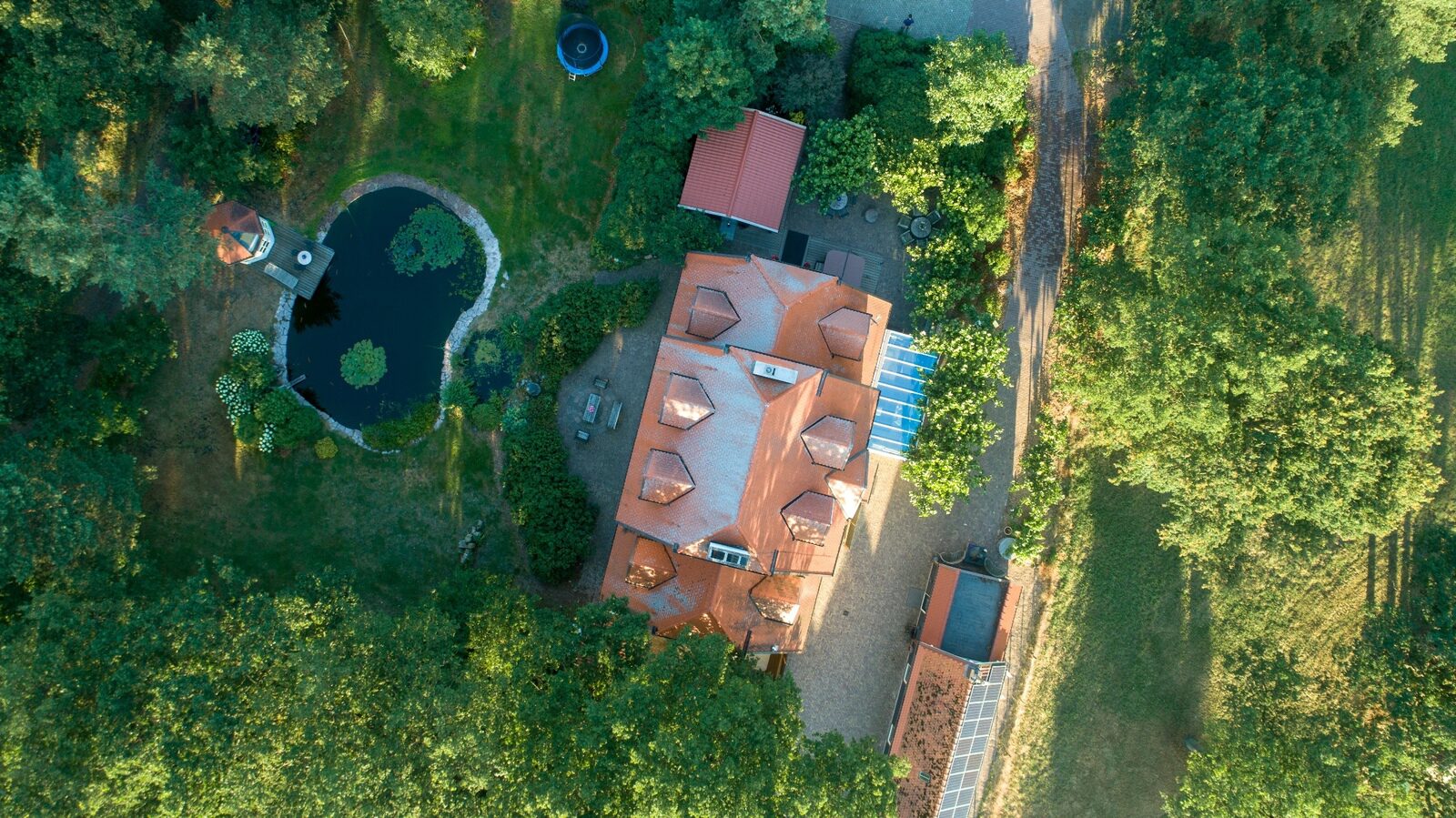 Landhuis Wielen 3 – XXL wellness vakantiehuis met sauna en jacuzzi