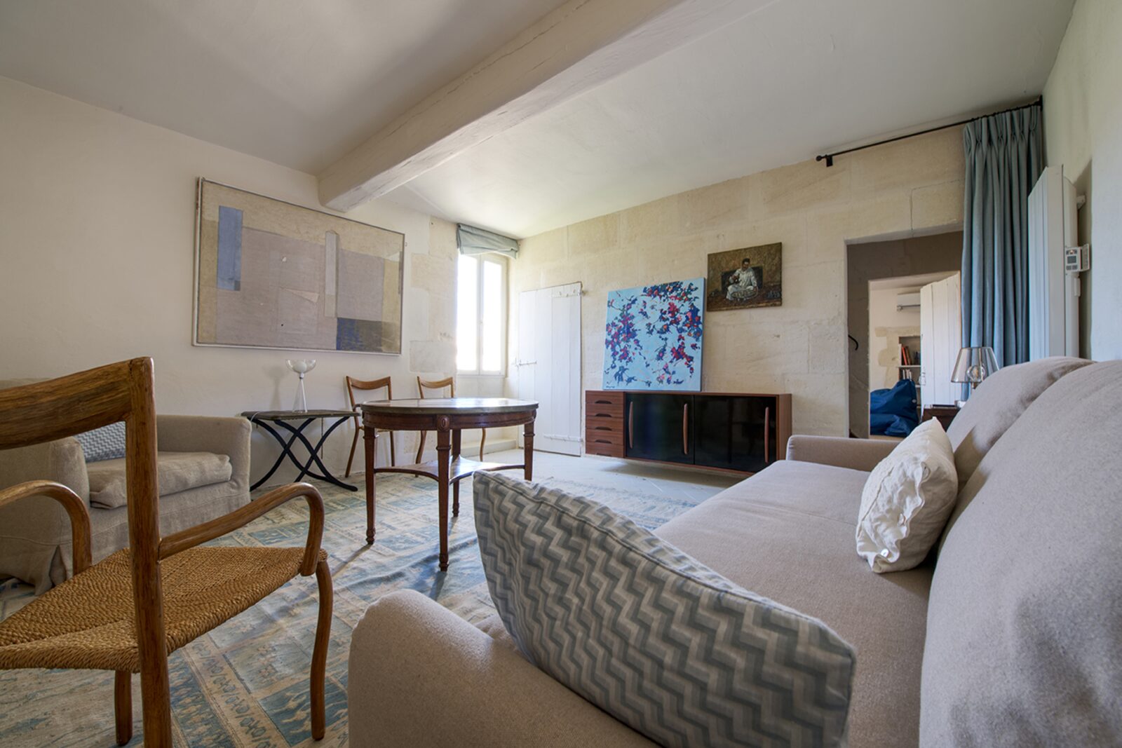 Mas Blanc luxe vakantiehuis in Provenҫaals dorp