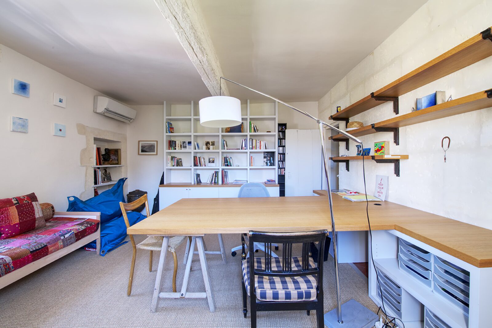 Mas Blanc luxe vakantiehuis in Provenҫaals dorp
