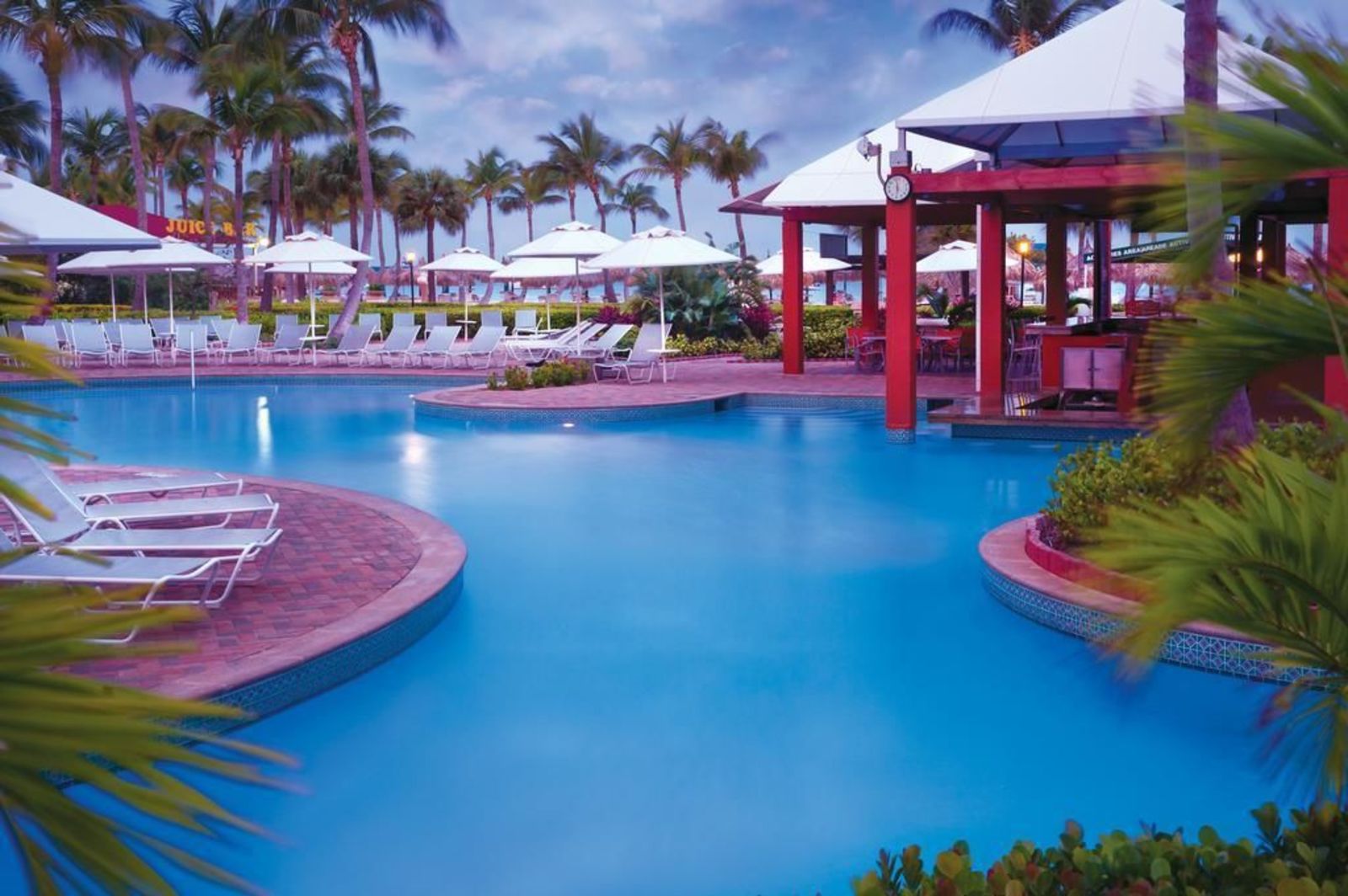 Marriott's Aruba Surf Club, 2-Bedroom