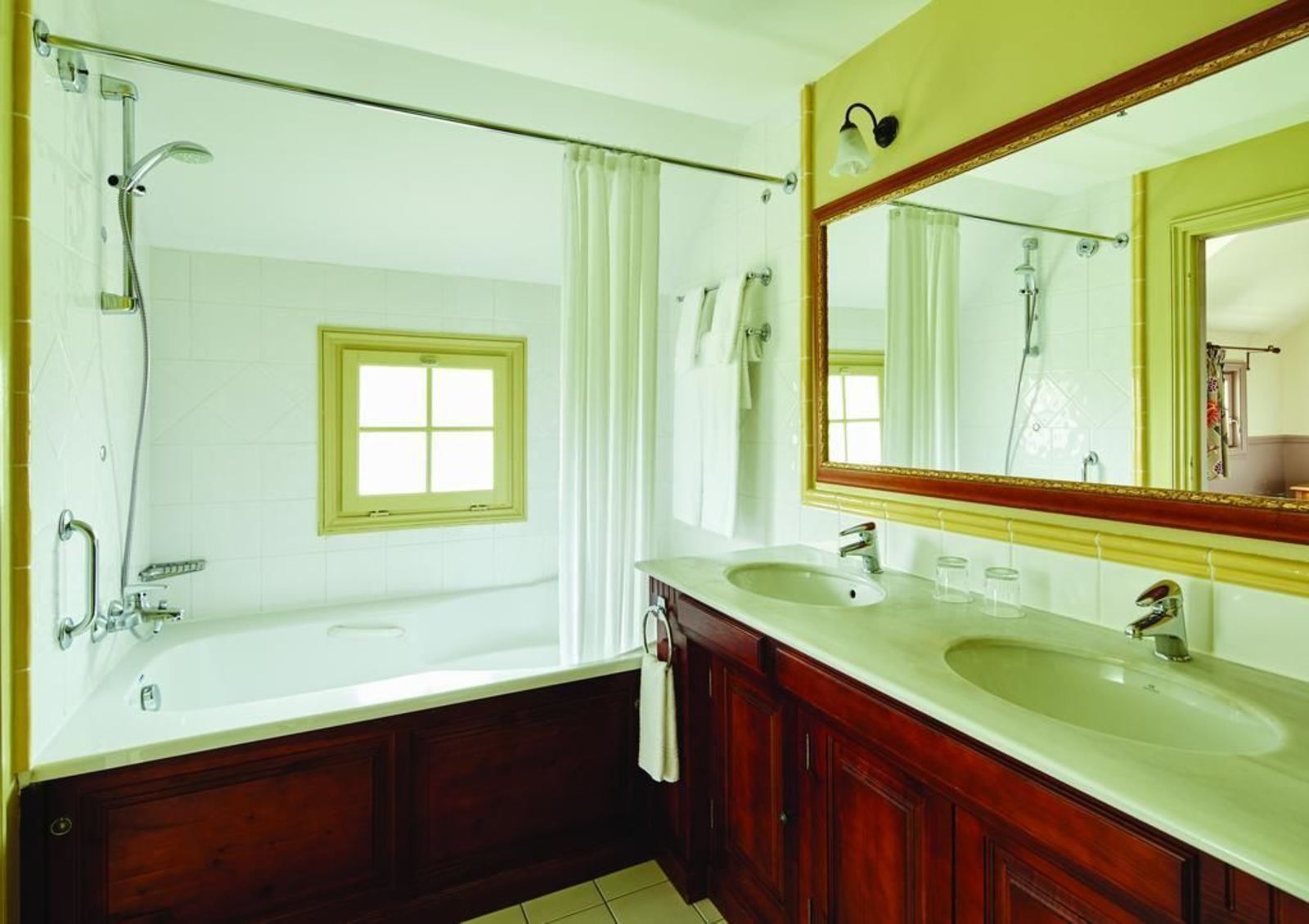 Marriott's Village d'ile-de-France (near Disneyland Paris), 2-Bedroom