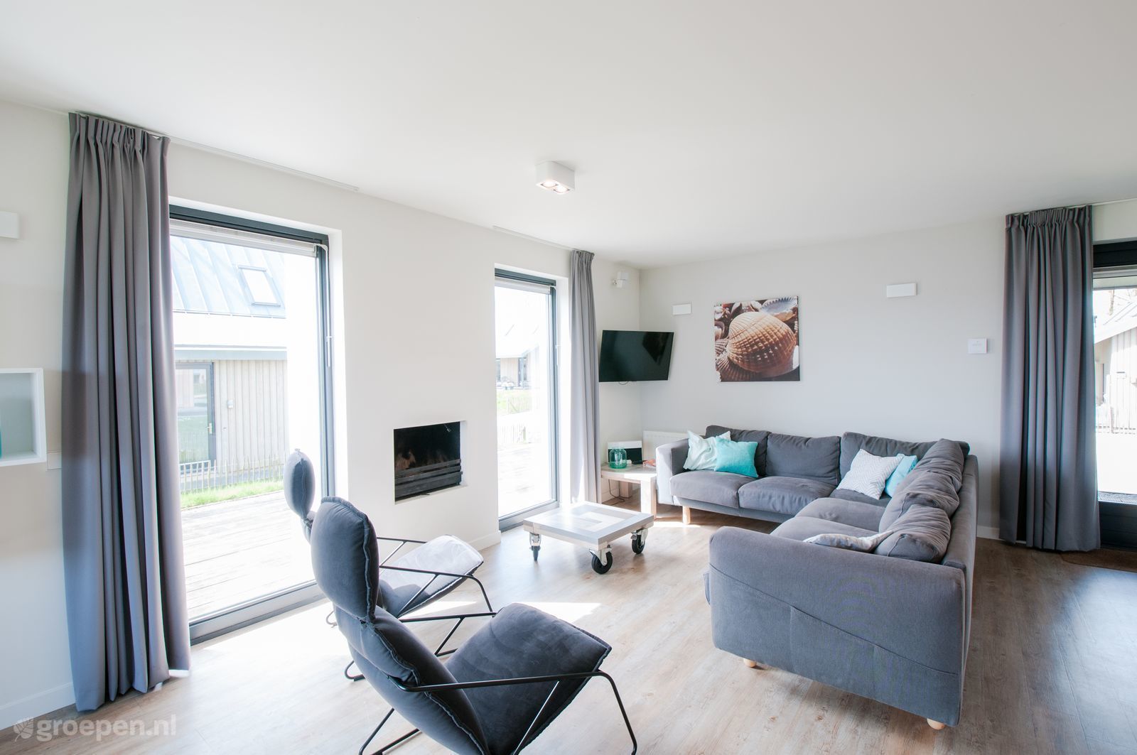 Get Wallpaper Villa In Villa Tholen Zeeland For 8 Persons Free